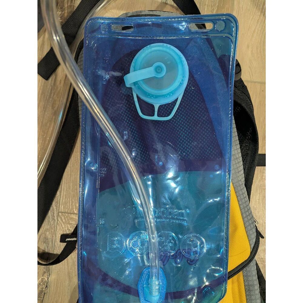 Cabela's Hydration Pack - image 4